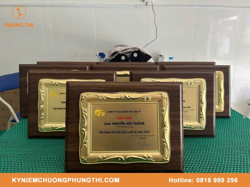 ky-niem-chuong-bang-dong-2-1746760500.jpg