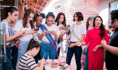 Làng gốm cổ truyền Bát Tràng hân hoan chào đón thí sinh đại diện các quốc gia tham dự Hoa hậu Du lịch Thế giới 2022
